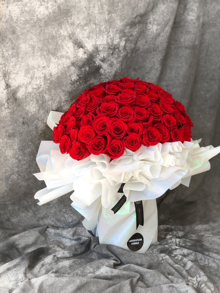 BOUQUET OF 100 ROSES