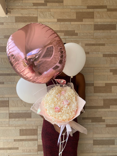BOUQUET AND BALLON