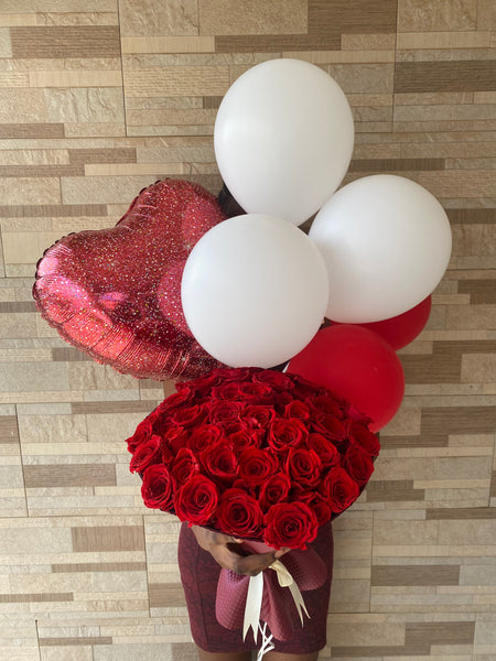 BALLON AND BOUQUET LINDA