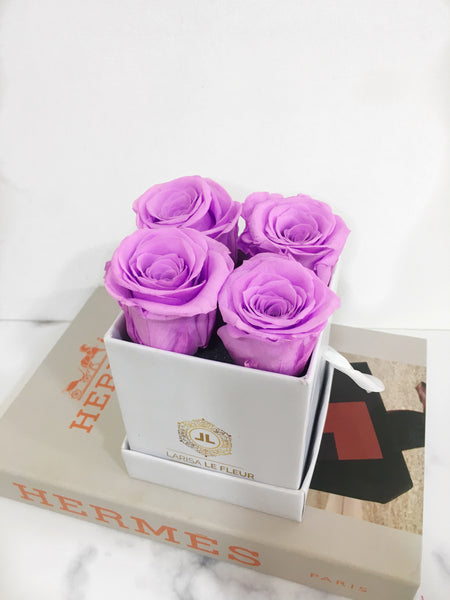 BOX OF 4 ROSES AND BALLONS