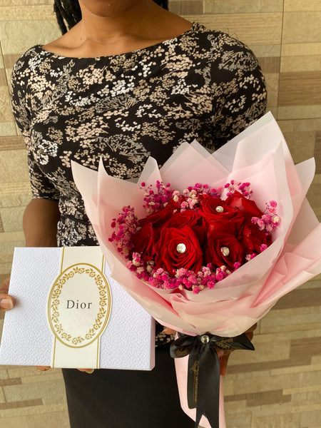 BOUQUET AND PERFUME 754
